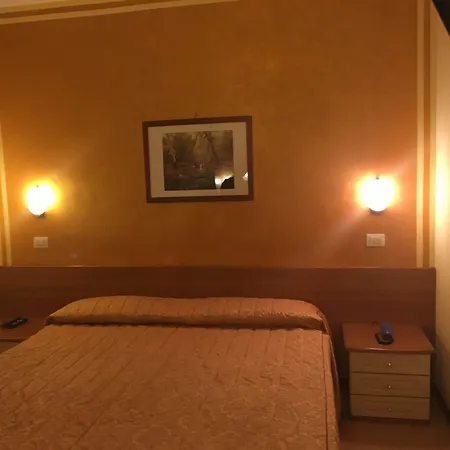 Hotel Nuovo Rondò-3